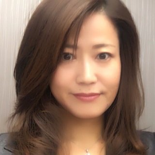 山口亜紀 写真1